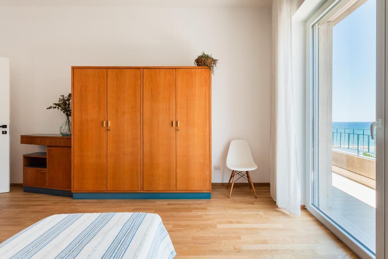Interno 19 - Vista Mare Lägenhet Bari Exteriör bild